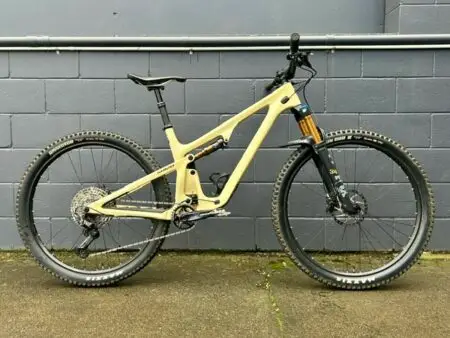 Ex Demo Yeti SB120 T Series T1 LG